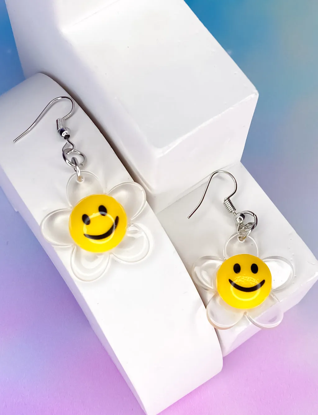 HAPPY DAISY EARRINGS - CLEAR