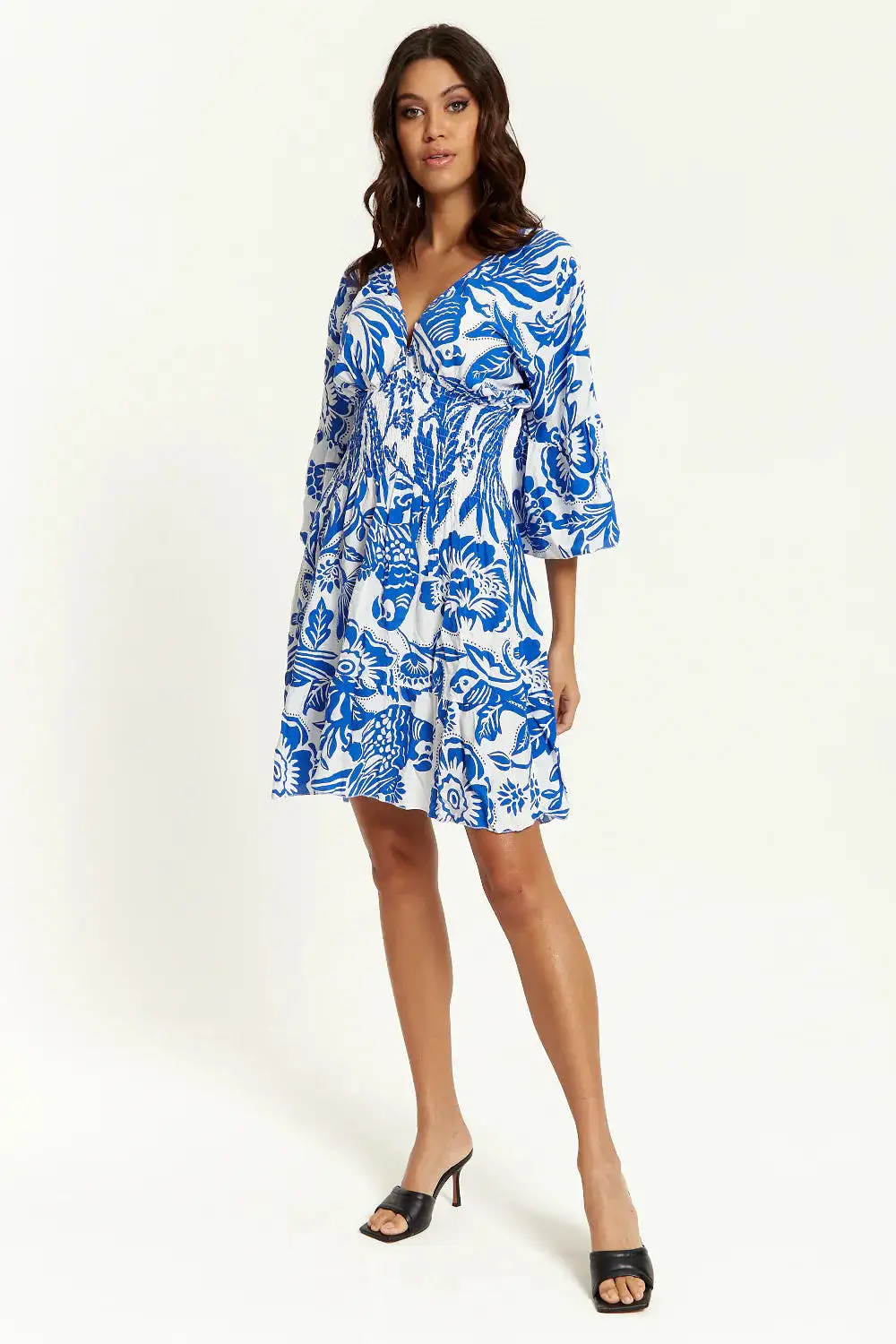 Hoxton Gal Oversized V Neck Detailed Floral Print Mini Dress