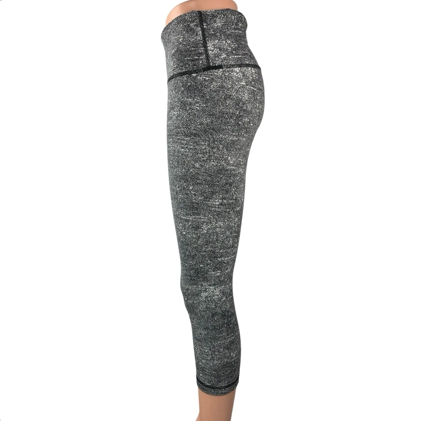 Lululemon Black Gray High Waisted Yoga Capri Athletic Leggings Pants Size S/M